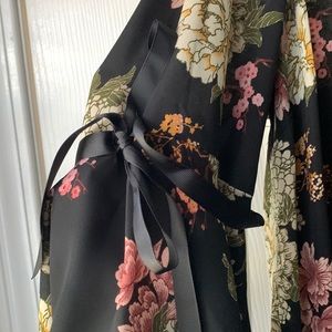 3X; floral blouse; great for church or special events.